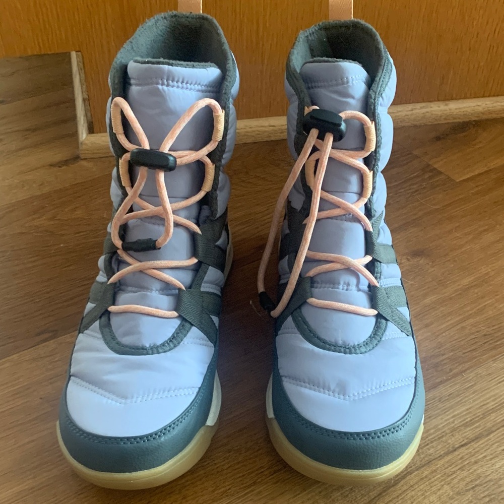 Sorel snow boots